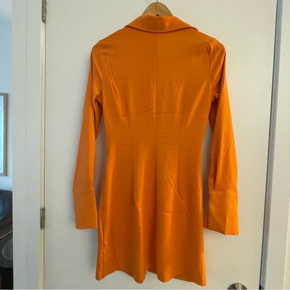 70s vibe shirt dress NWT! - Picture 2 of 6
